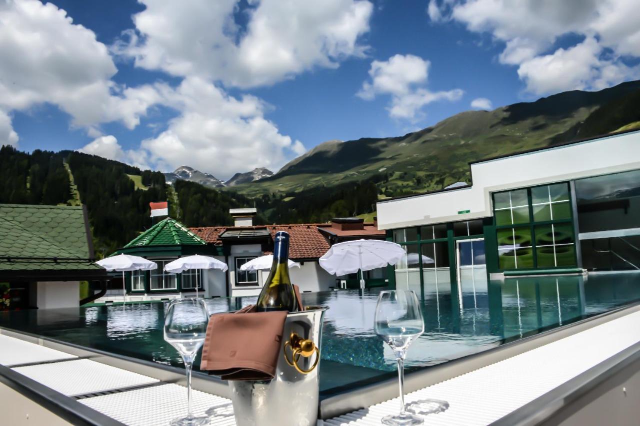 Hotel Jennys Schloessl Серфаус Экстерьер фото