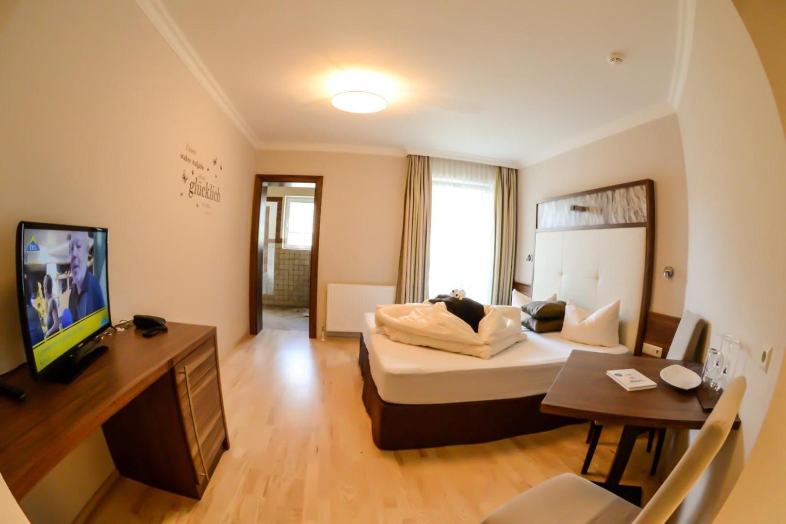 Hotel Jennys Schloessl Серфаус Номер фото