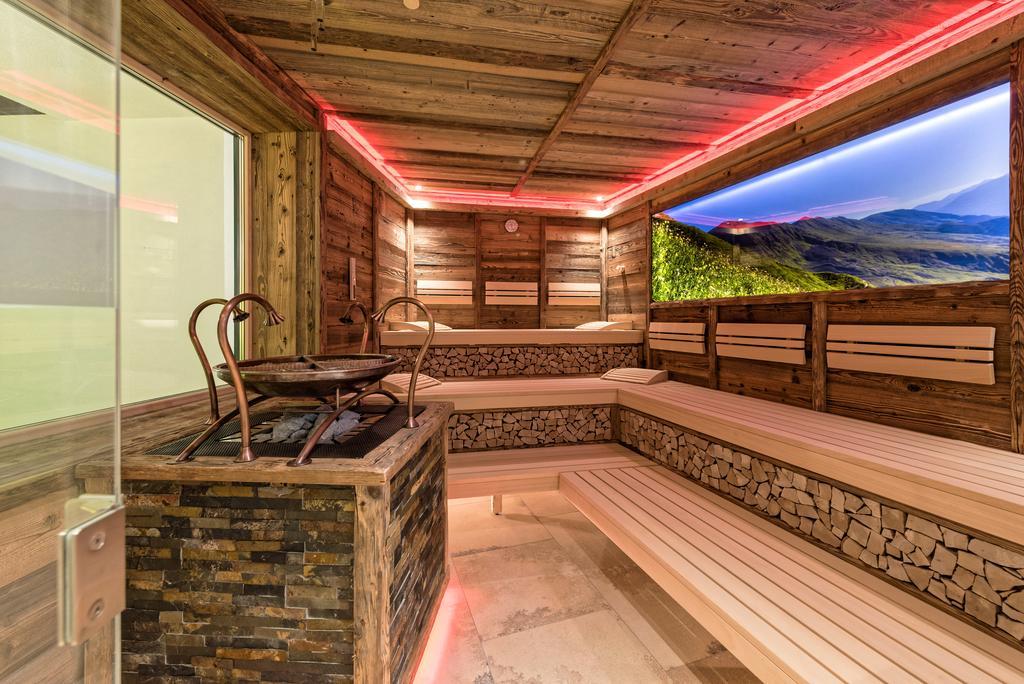 Hotel Jennys Schloessl Серфаус Экстерьер фото