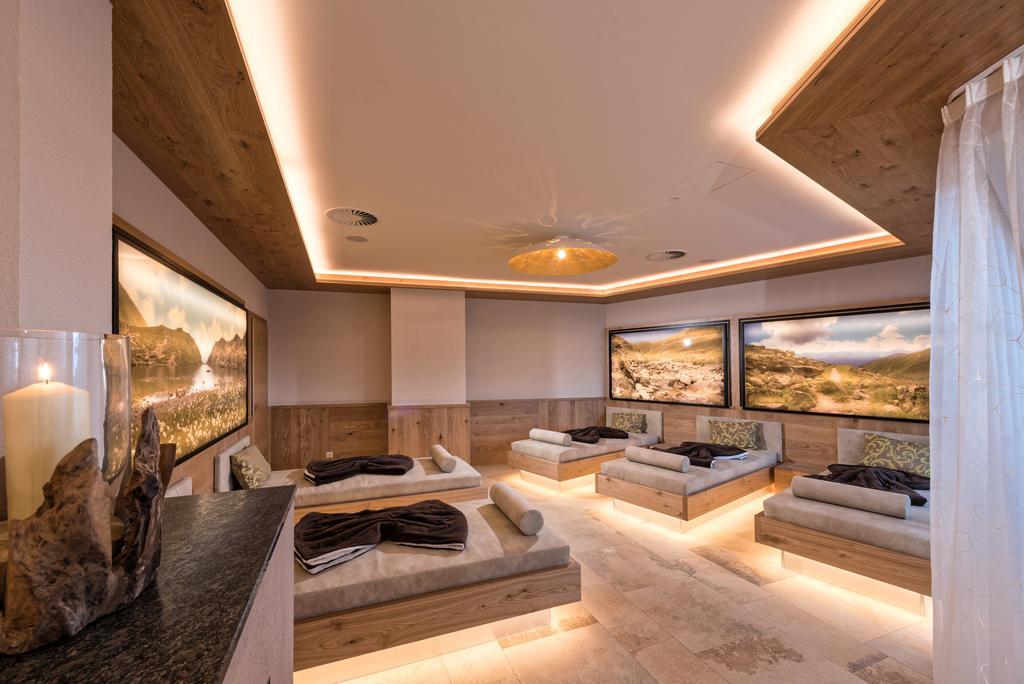 Hotel Jennys Schloessl Серфаус Экстерьер фото