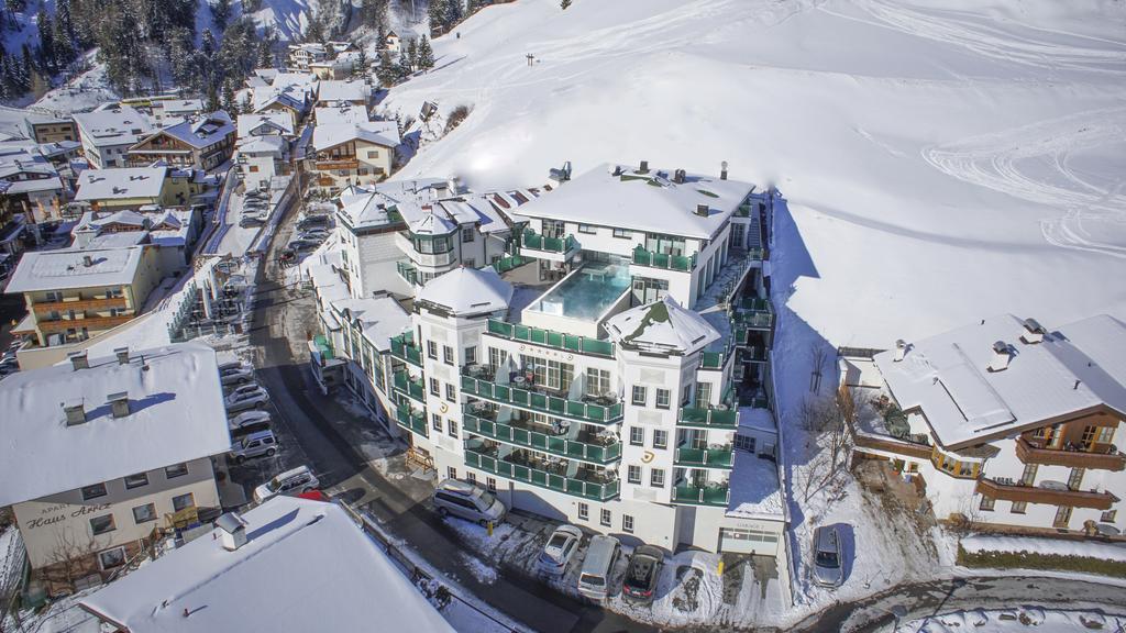 Hotel Jennys Schloessl Серфаус Экстерьер фото