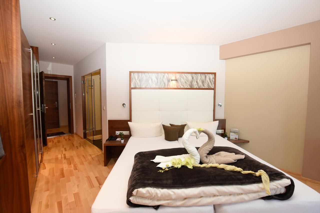 Hotel Jennys Schloessl Серфаус Экстерьер фото