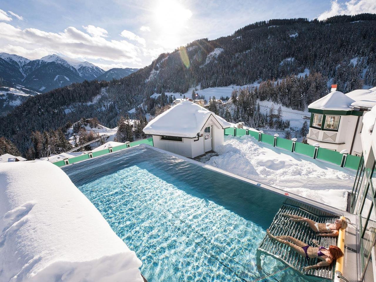 Hotel Jennys Schloessl Серфаус Экстерьер фото